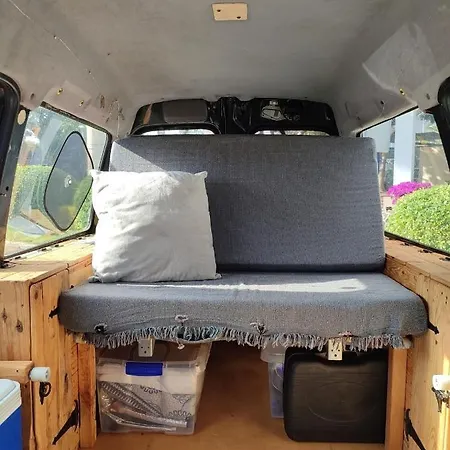 Simple Old Campervan To Rent For Over 25 Years * סנטה קרוז דה טנריף