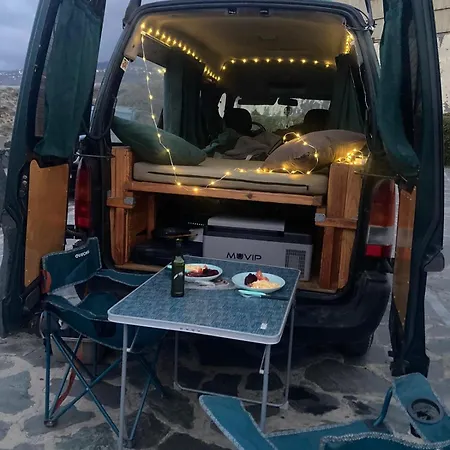 营地 Classical Campervan To Rent For Over 25 Years 圣克鲁斯-德特内里费