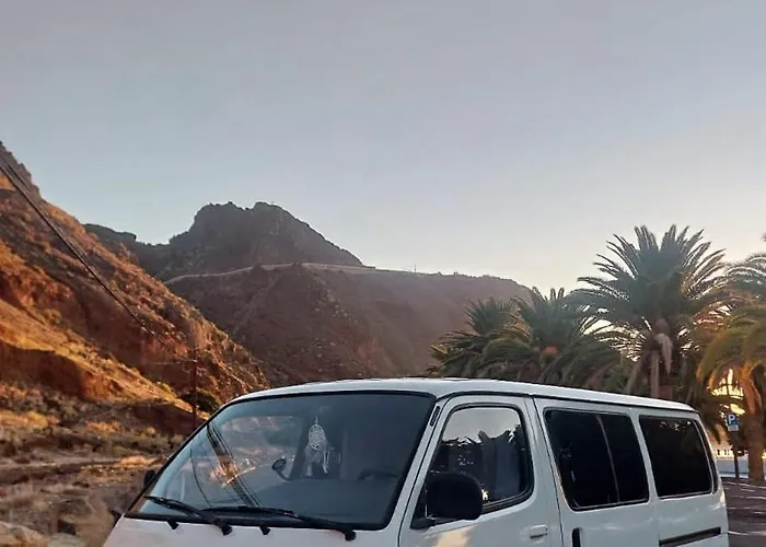 Classical Campervan To Rent For Over 25 Years Campeggio